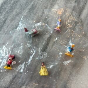 Disney Collector Packs Figures Mini Lot of 5 Belle Minnie Dumbo Donald Daisy NEW